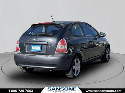 2009 Hyundai Accent SE