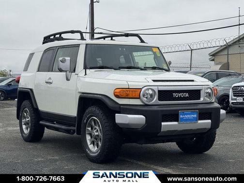 Iceberg 2013 Toyota FJ Cruiser Base