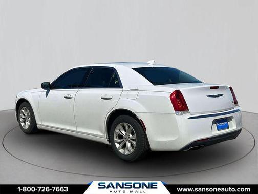 2016 Chrysler 300 S