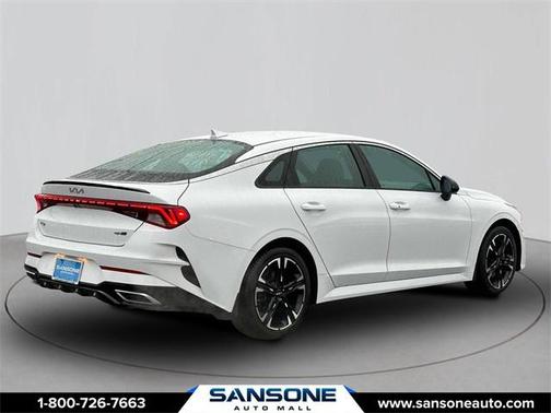 2022 Kia K5 GT-Line