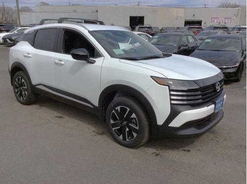 Fresh Powder 2026 Nissan Kicks SV