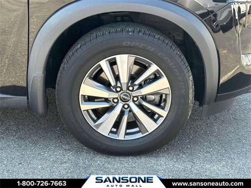 2023 Nissan Pathfinder SL 4WD