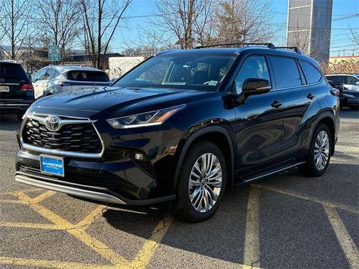 2026 Toyota Highlander Platinum