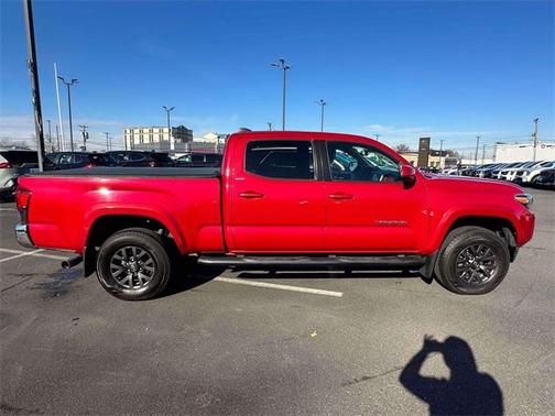 2020 Toyota Tacoma SR5