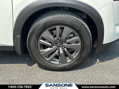 2024 Nissan Pathfinder S 4WD