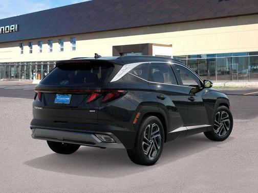 Phantom Black 2026 Hyundai TUCSON SEL Plus