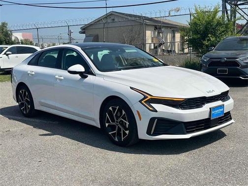 2025 Kia K5 EX
