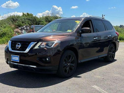 Mocha Almond Pearl 2019 Nissan Pathfinder SL
