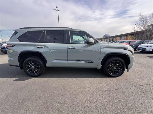 2024 Toyota Sequoia Platinum