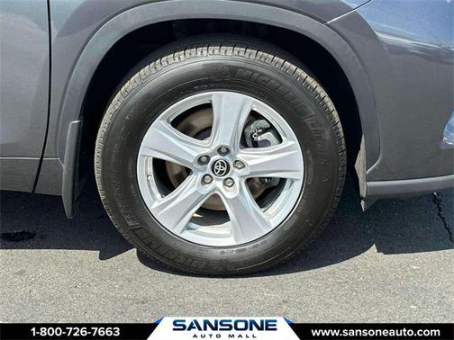 2023 Toyota Highlander LE