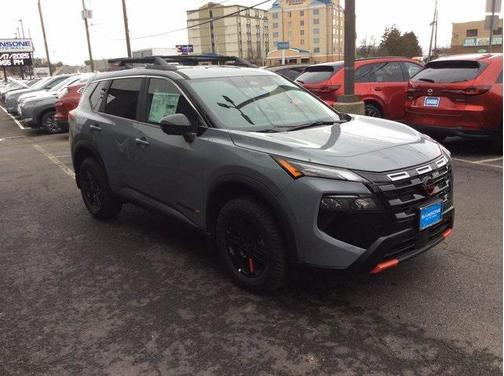 2025 Nissan Rogue Rock Creek