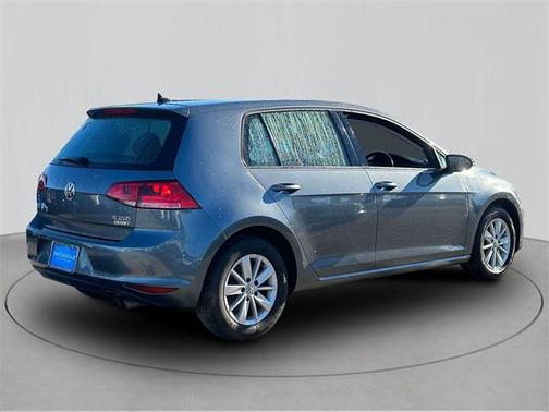 2016 Volkswagen Golf TSI S 4-Door