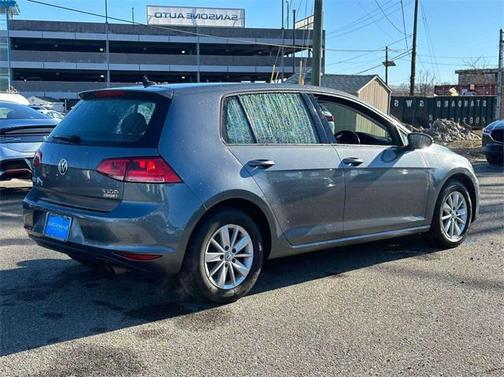 2016 Volkswagen Golf TSI S 4-Door
