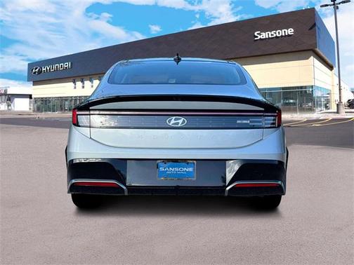 2025 Hyundai SONATA SEL