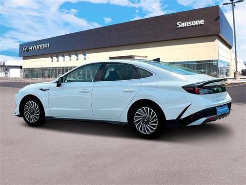 2025 Hyundai SONATA Hybrid Limited