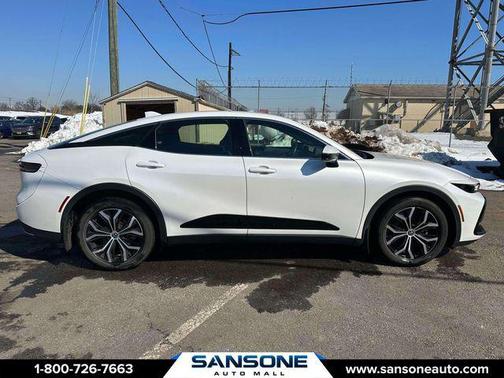 2023 Toyota Crown XLE