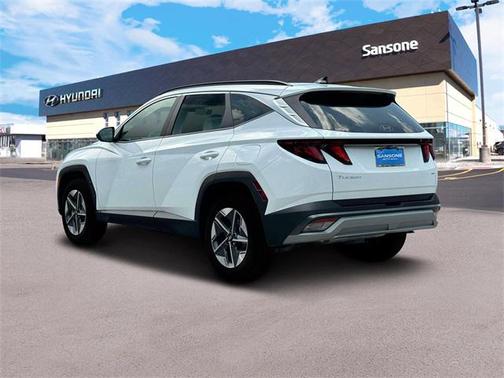 2025 Hyundai TUCSON SEL