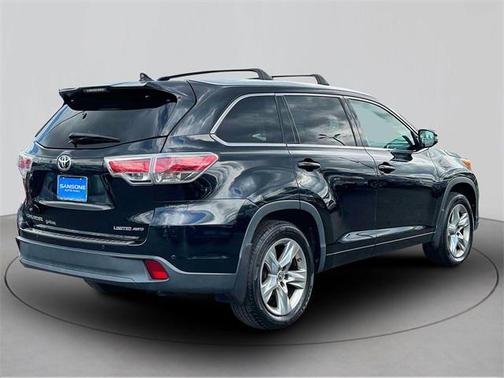 2016 Toyota Highlander Limited
