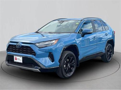 2022 Toyota RAV4 Hybrid SE