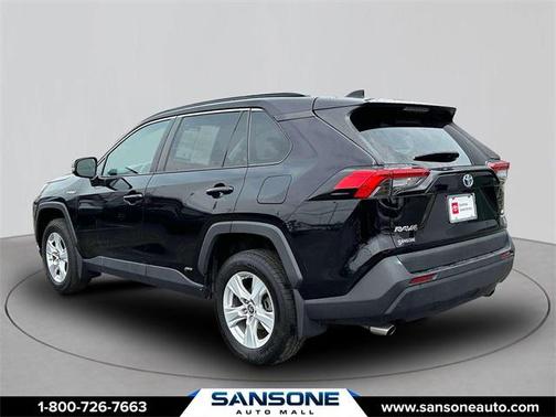 2021 Toyota RAV4 Hybrid LE