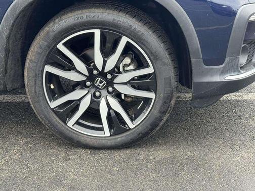 2021 Honda Pilot Touring 8-Passenger