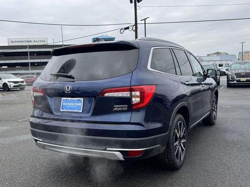 2021 Honda Pilot Touring 8-Passenger
