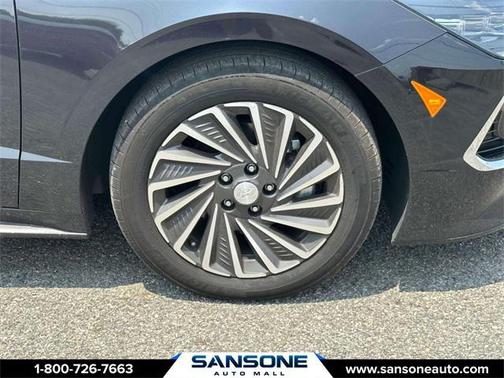 2023 Hyundai SONATA Hybrid SE