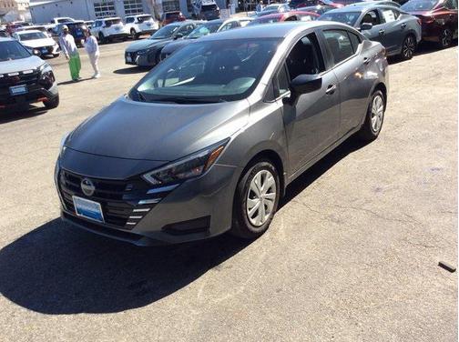 2025 Nissan Versa 1.6 S