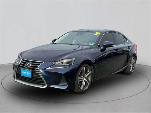 2018 Lexus IS 300 Base