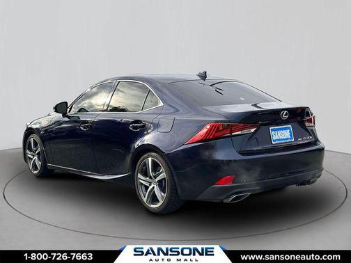 2018 Lexus IS 300 Base