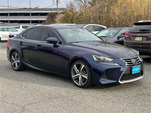 2018 Lexus IS 300 Base