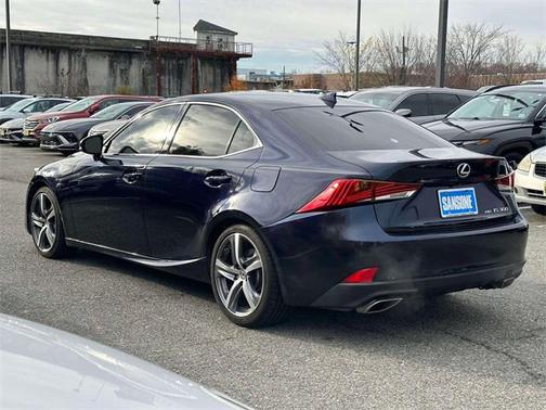 2018 Lexus IS 300 Base