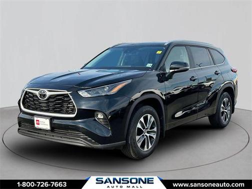 2023 Toyota Highlander XLE