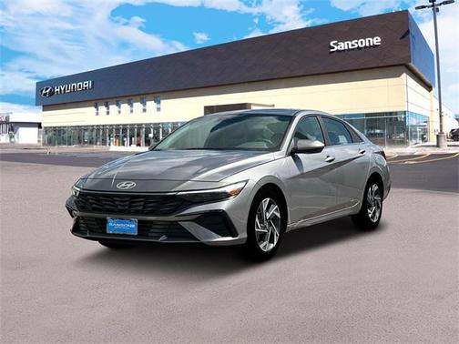 2025 Hyundai ELANTRA SEL