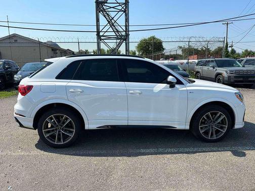 Ibis White 2021 Audi Q3 45 S line Premium