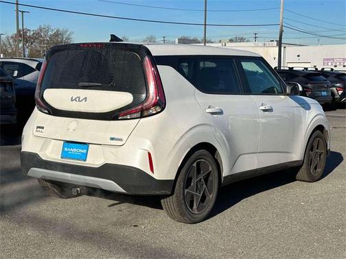 2023 Kia Soul EX