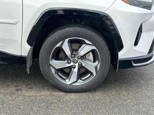 2023 Toyota RAV4 Prime SE