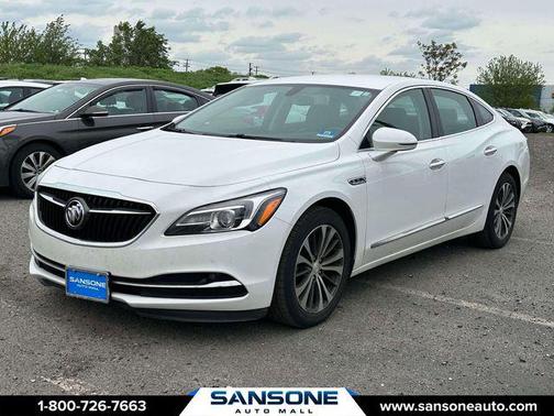 Summit White 2017 Buick LaCrosse Essence