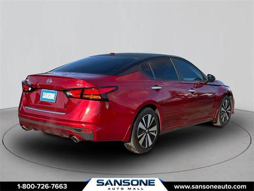 2022 Nissan Altima 2.5 SV