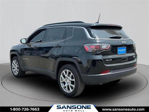 2024 Jeep Compass Latitude Lux