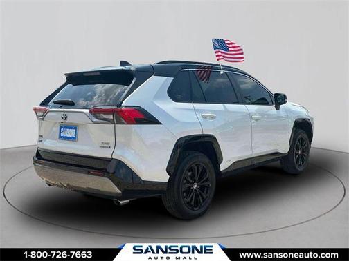 2023 Toyota RAV4 Hybrid SE