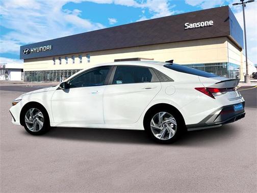2025 Hyundai ELANTRA Sport