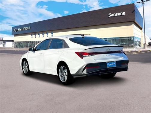 2025 Hyundai ELANTRA Sport