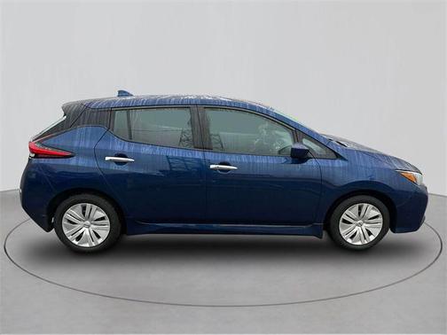 2022 Nissan Leaf S 40 kWh