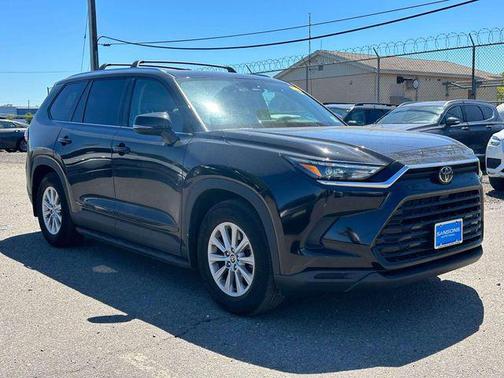 Midnight Black Metallic 2026 Toyota Grand Highlander XLE