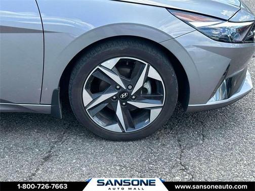 2022 Hyundai ELANTRA Limited