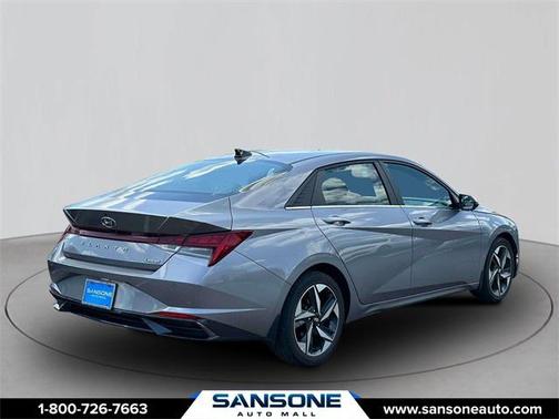 2022 Hyundai ELANTRA Limited