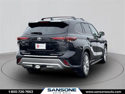 2025 Toyota Highlander Platinum
