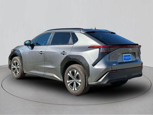 2025 Toyota bZ4X XLE