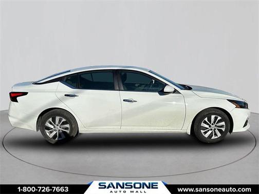 2022 Nissan Altima S FWD